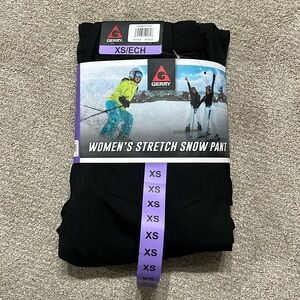 NWT Gerry women’s snow pants